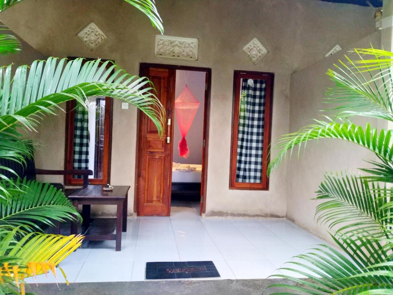 Angga Guest House เปมูเตรัน ภายนอก รูปภาพ