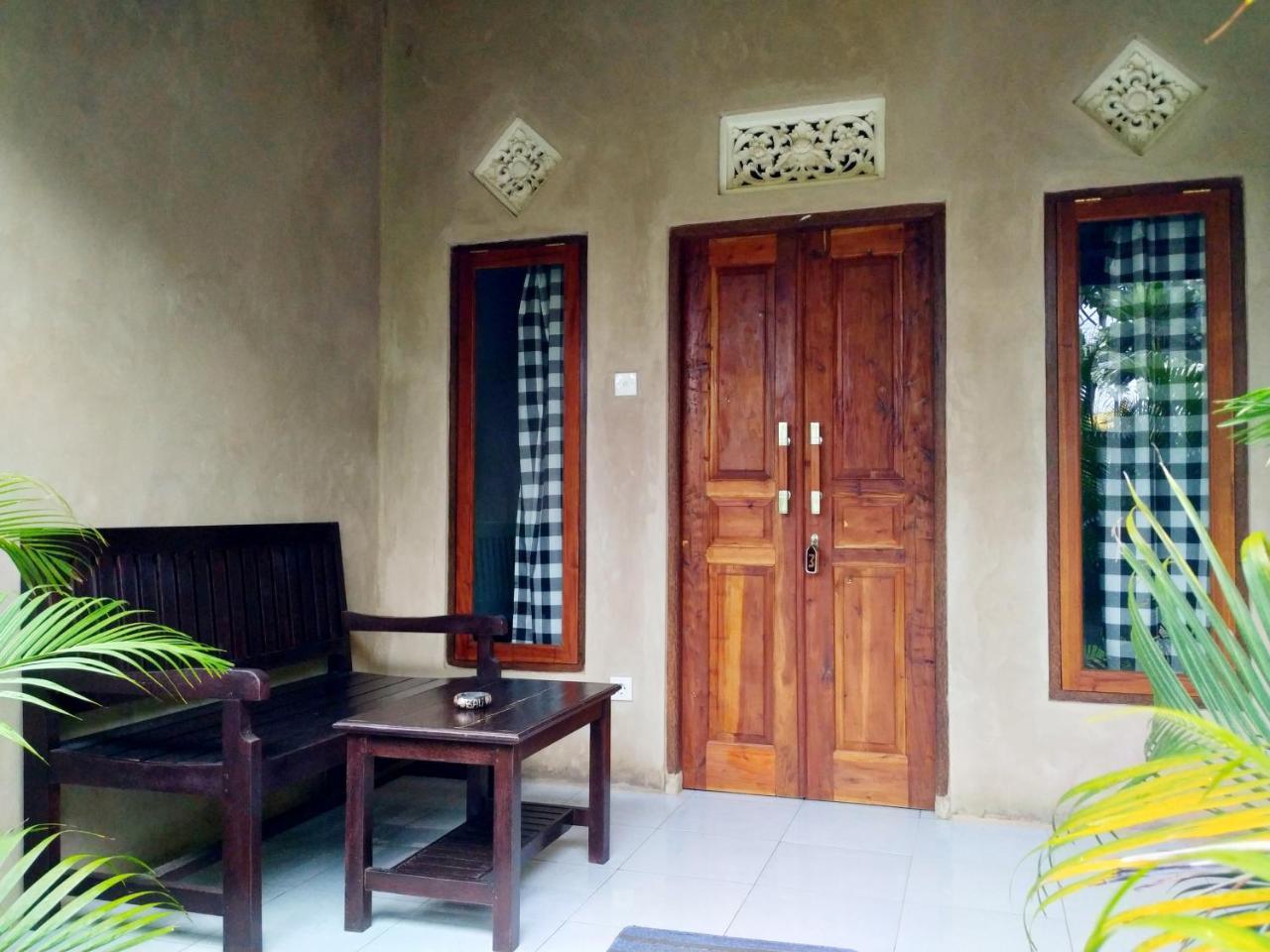 Angga Guest House เปมูเตรัน ภายนอก รูปภาพ
